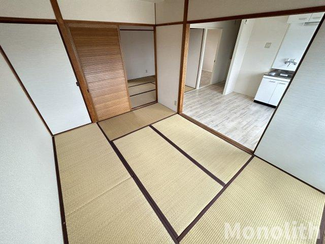 レデント和泉の和室