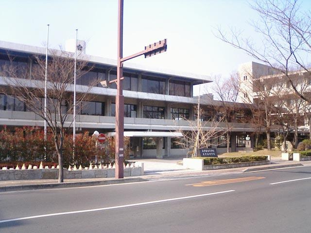 ヴェルシャトー京都の周辺|私立香川県大手前中学校まで729m