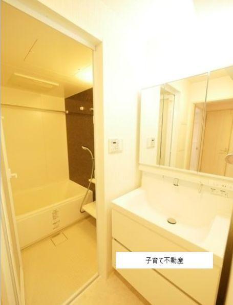 アーバンレジデンス神田富山町の洗面所