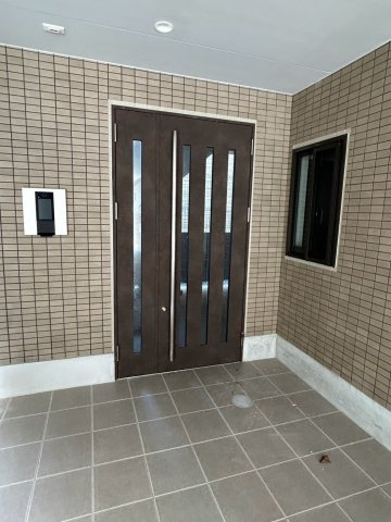 AXIS東浅草のエントランス