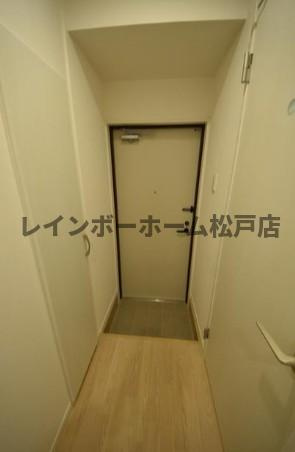 ツリーデン松戸Ⅲの玄関