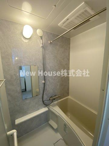 レジデンス池袋要町の浴室