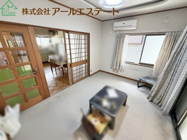 高砂市阿弥陀町魚橋　　中古戸建の洋室