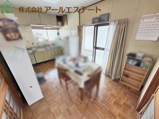 高砂市阿弥陀町魚橋　　中古戸建の居間・リビング