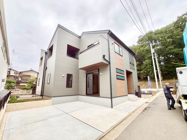 《仲介手数料半額》所沢市北秋津　全2棟2号棟