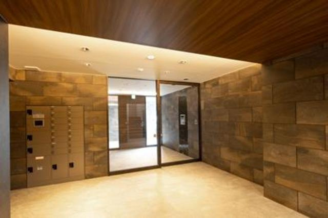 デュオレ　セストのエントランス|建物の内部です