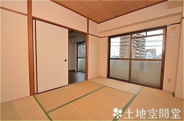 北九州市八幡西区紅梅１丁目の賃貸マンションの寝室