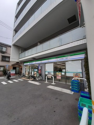 トゥーレン　コティの周辺|ファミリーマートまで105m