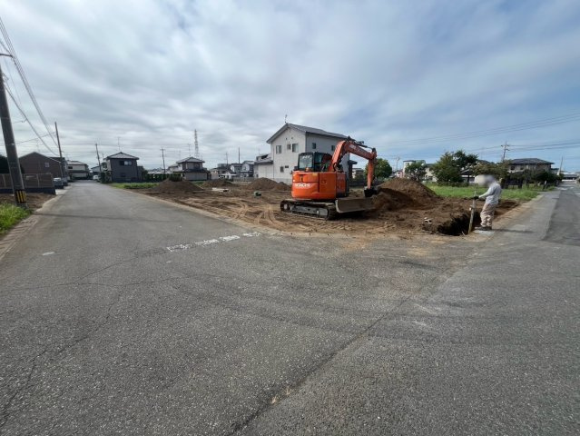 【Livele Garden】　下都賀郡野木町友沼　全3邸の前面道路含む現地写真|各棟収納充実の間取りです♪
2026年8月撮影