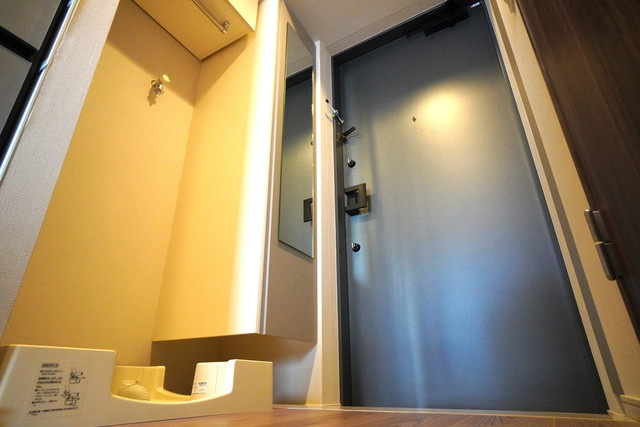 ルフォンプログレ中野坂上の玄関|※写真は同タイプ住戸です。