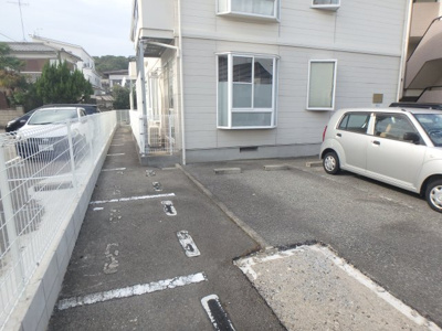 【駐車場】 | ラフォーレハタⅡ | 駐車場です。