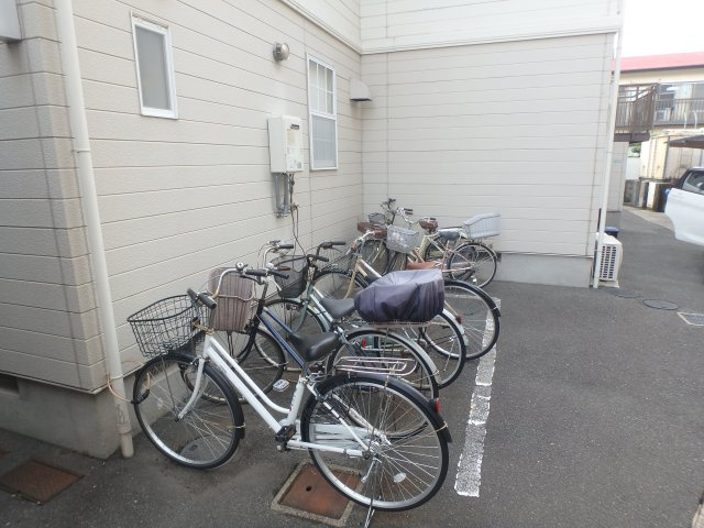 【その他共用部分】 | ラフォーレハタⅡ | 自転車置場です。