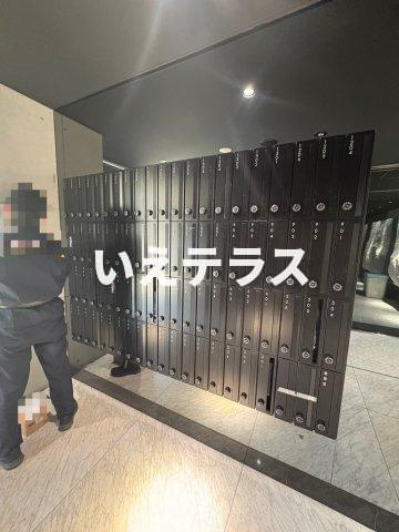 S-RESIDENCE神戸元町のロビー