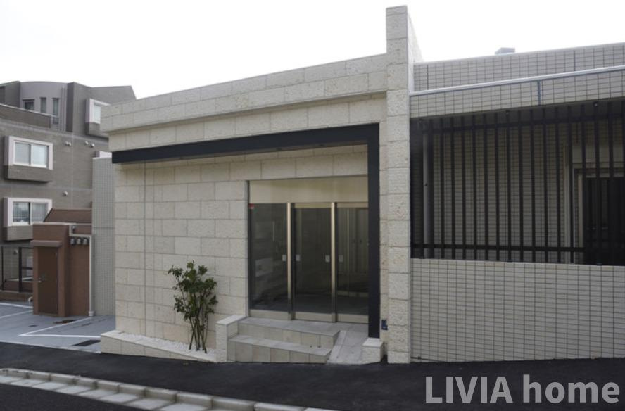 大田区山王３丁目の賃貸マンションのエントランス