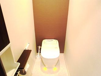 大田区田園調布1丁目住宅のトイレ