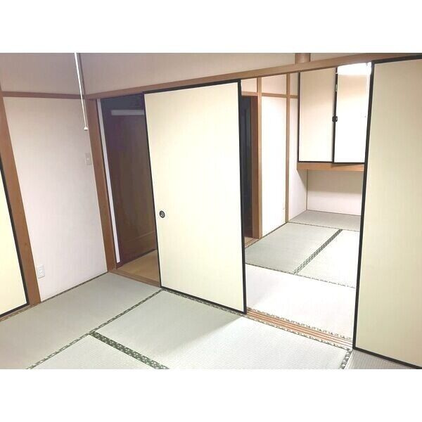 赤童子町御宿11-5貸家の収納