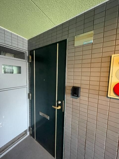 ダイホープラザ高田馬場Ⅱの玄関