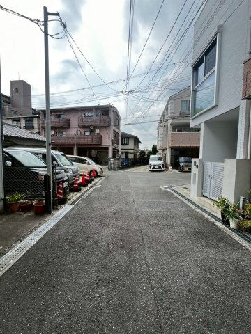ヒルズななおの周辺