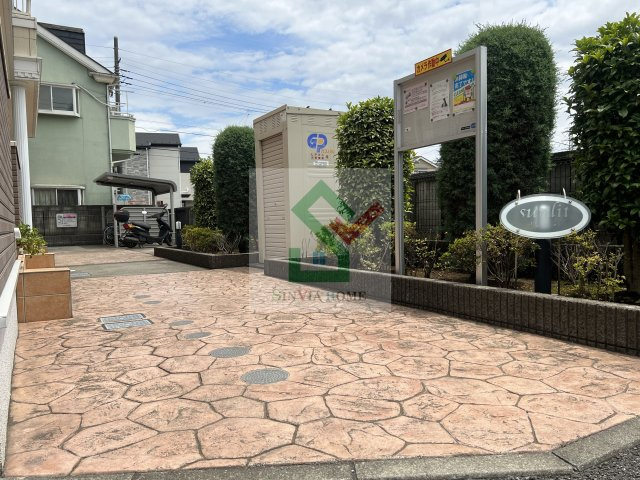 サンリットのエントランス