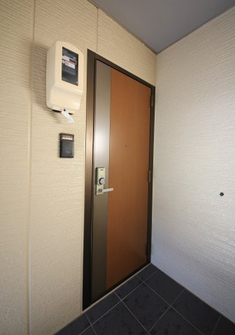 サンコート札木 Bの玄関
