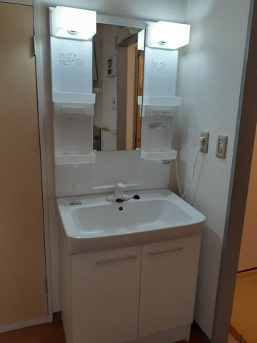 脱衣スペースもあります