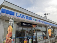 ローソン柏篠籠田店まで450m