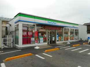 ファミリーマートまで1100m