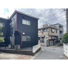 落ち着いた雰囲気の外観です