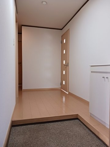 シンプルで使いやすい玄関です