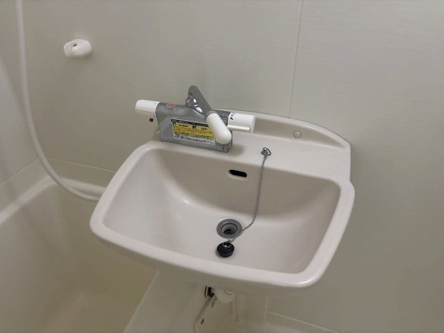 明るい色調の室内です