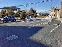 車をお持ちの方に嬉しい駐車場付きの物件です