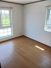 内装は落ち着いています