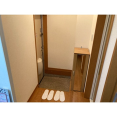シンプルで使いやすい玄関です