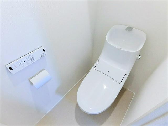 ゆったりとした空間のトイレです