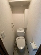 シンプルで使いやすいトイレです
