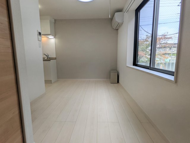 こちらの居間で趣味の時間をお楽しみください