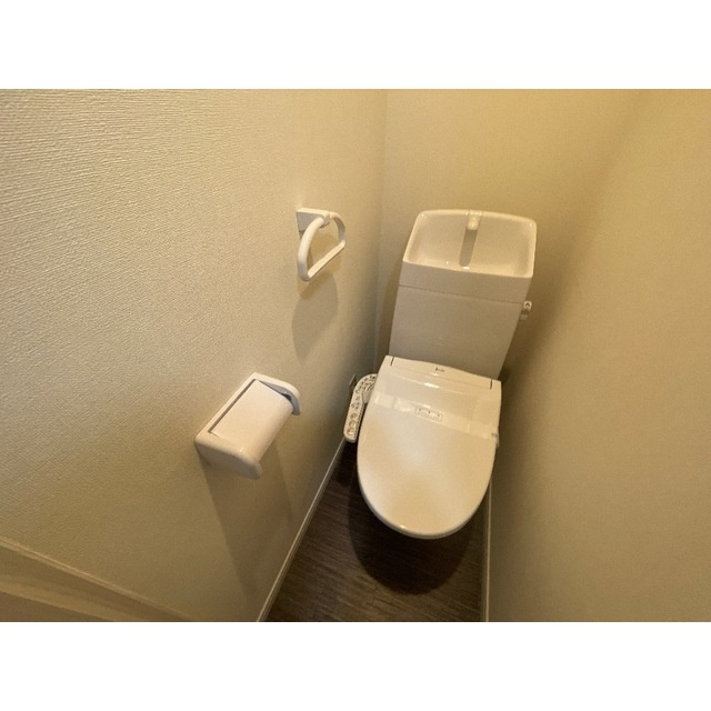 シンプルで使いやすいトイレです