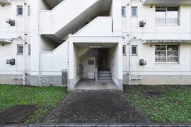 毎日通るエントランスはこのようになっています