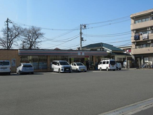 セブンイレブン八王子散田１丁目まで450m