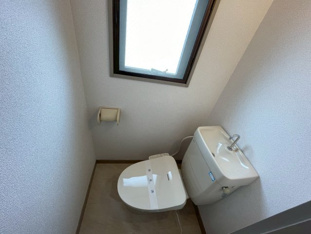 落ち着いたトイレです
