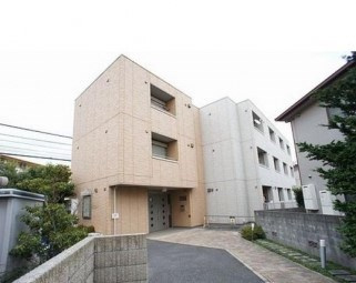 シャイニングハイロードの外観