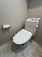 ゆったりとした空間のトイレです