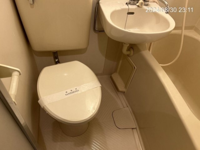 日々の疲れを癒すお風呂付です