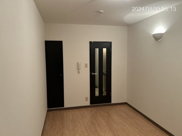 ゆったりした洋室です