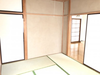 ゆったりとくつろげる和室です