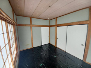 日本らしい落ち着いた雰囲気の和室です