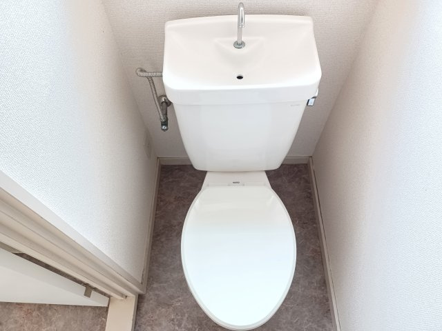 落ち着いたトイレです