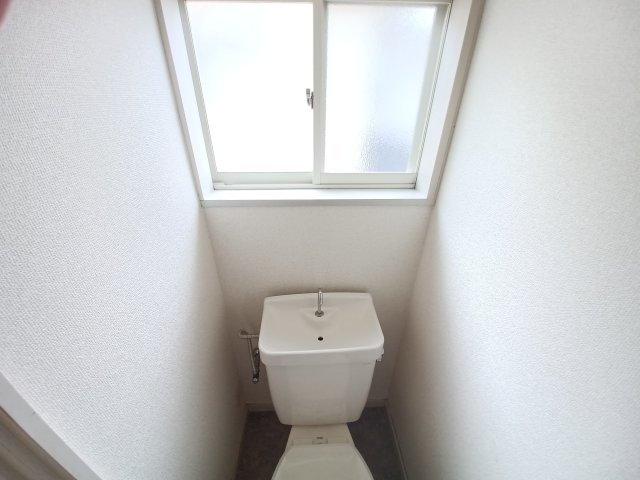 落ち着いたトイレです