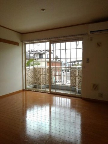 明るい室内です