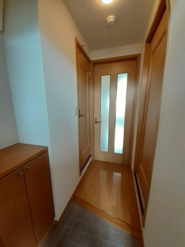 シンプルで使いやすい玄関です